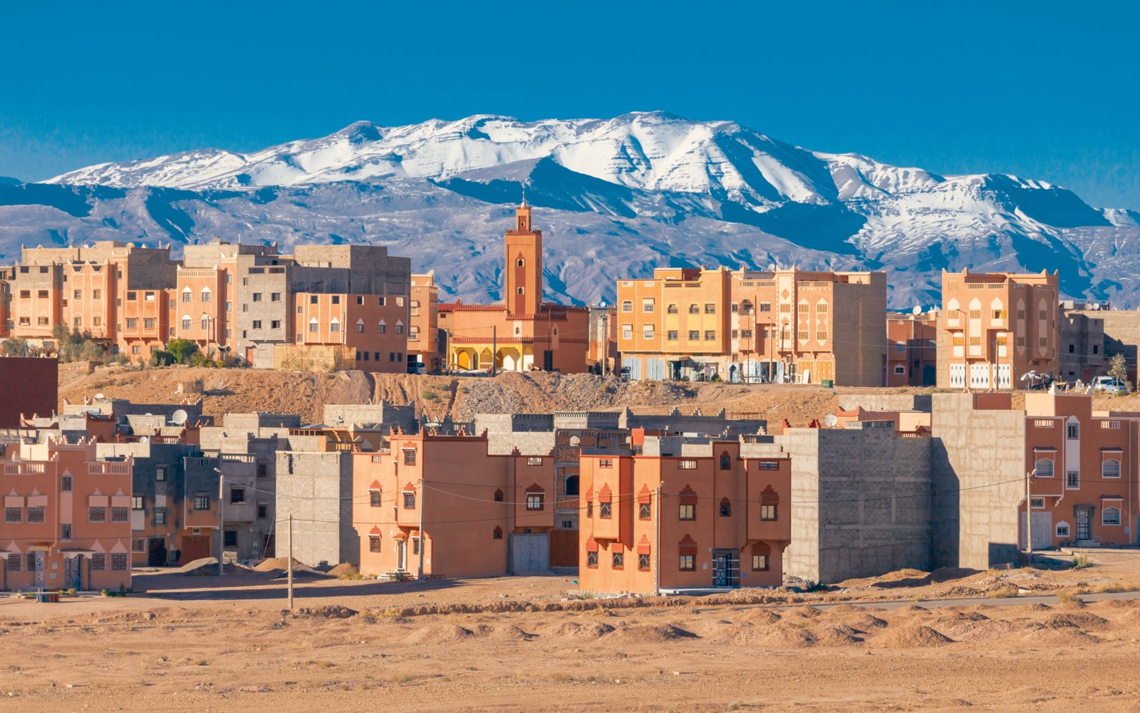 4 Days :   Erg Chigaga – M’hamid  - Marrakech 